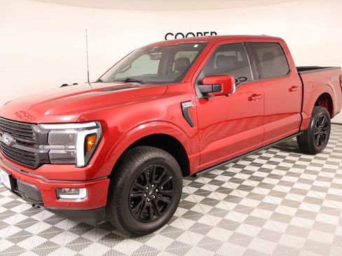 Used 2025 Ford F150 Platinum w/ FX4 Off-Road Package AWD/4WD image 12
