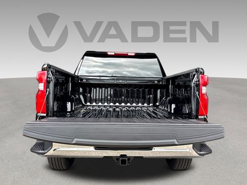 New 2025 Chevrolet Silverado 1500 LT w/ Convenience Package II image 21