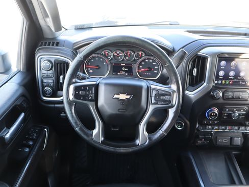 Used 2021 Chevrolet Silverado 2500 LTZ w/ LTZ Convenience Package image 17