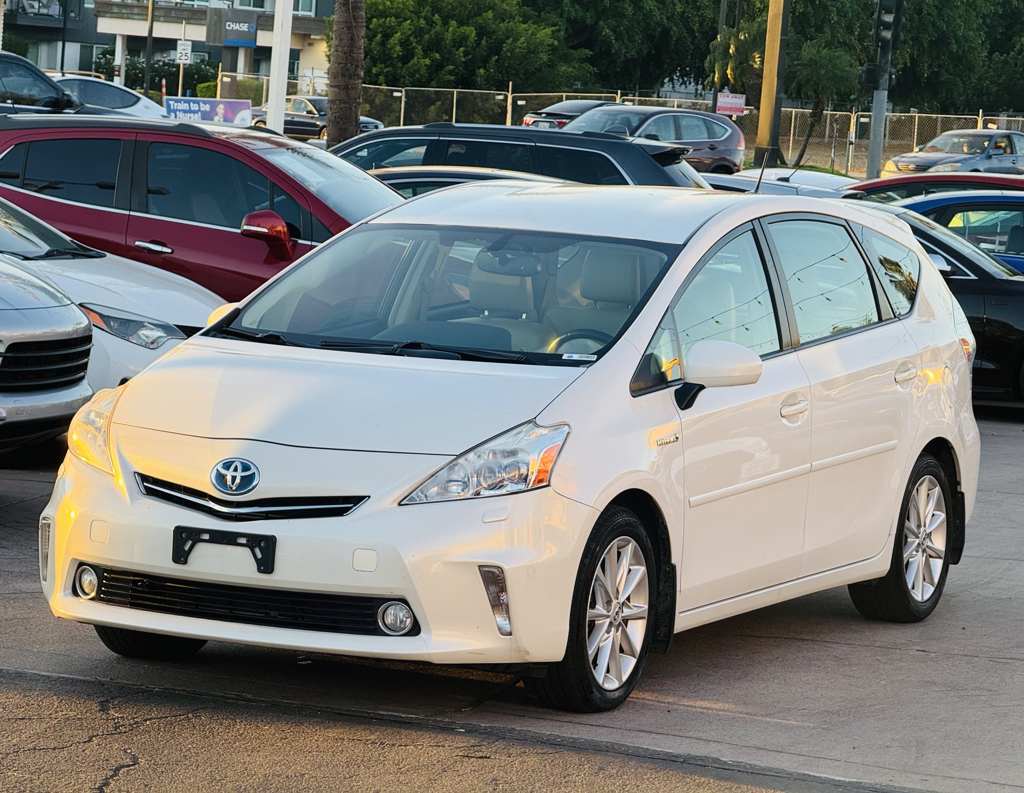 Used 2013 Toyota Prius V Five FWD image 3