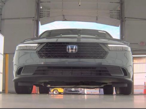 Used 2024 Honda Accord EX image 7