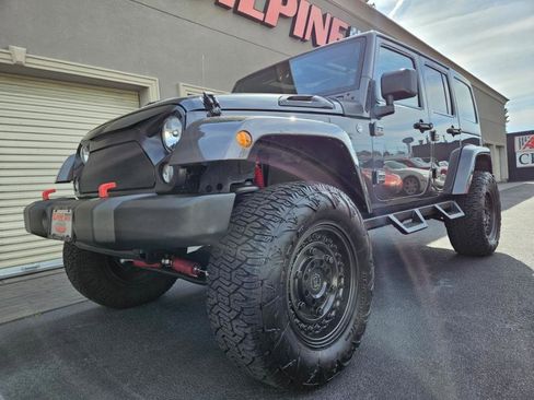 Used 2014 Jeep Wrangler Unlimited Sahara w/ Dual Top Group image 42