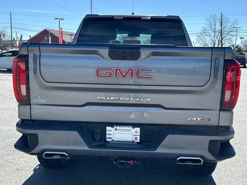 Used 2021 GMC Sierra 1500 AT4 image 4
