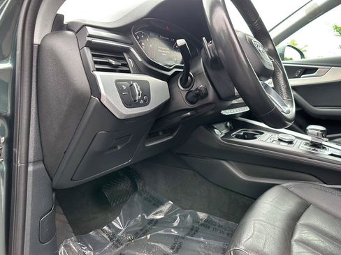 Used 2018 Audi A4 2.0T allroad Premium Plus AWD/4WD image 32