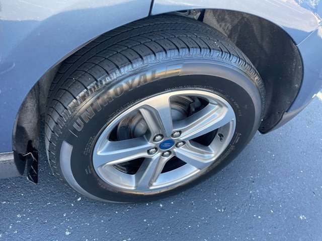 Used 2019 Ford Edge SEL w/ Equipment Group 201A AWD/4WD image 16
