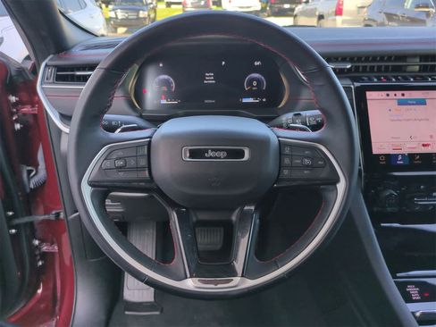 Certified 2022 Jeep Grand Cherokee Trailhawk image 22