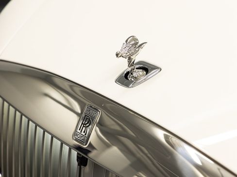 Certified 2024 Rolls-Royce Spectre w/ Spectre Launch Package AWD/4WD image 10