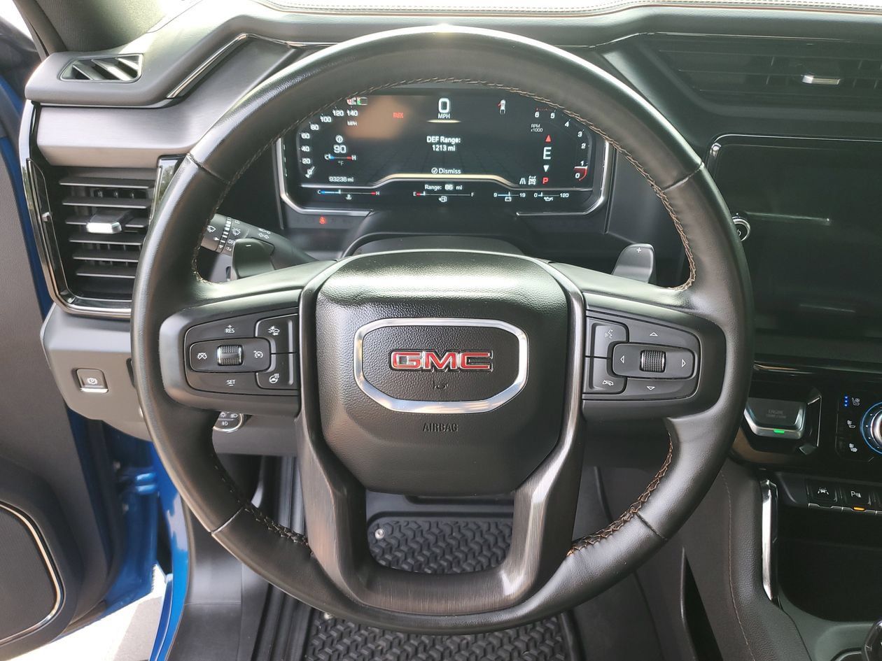 Used 2024 GMC Sierra 1500 AT4 w/ Technology Package AWD/4WD image 21