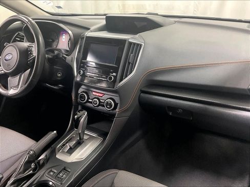 Used 2023 Subaru Crosstrek 2.0i Premium image 14