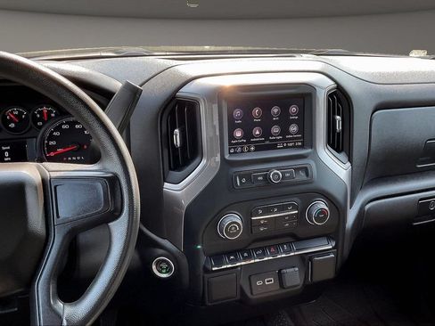 Used 2022 Chevrolet Silverado 1500 Custom AWD/4WD image 12