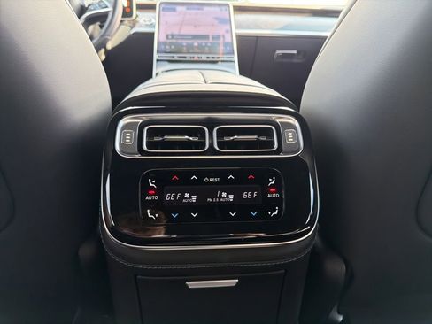 Used 2022 Mercedes-Benz S 580 4MATIC Sedan image 17
