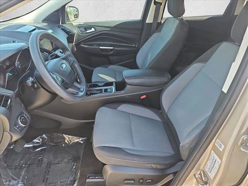 Used 2018 Ford Escape SE w/ SE Sync 3 Package FWD image 15