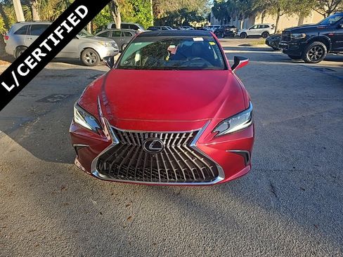 Used 2022 Lexus ES 350 Ultra Luxury image 2