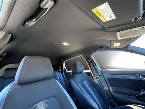 Certified 2022 Honda Civic Sport image 25