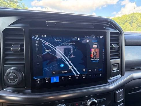 Used 2025 Ford F150 Lariat w/ Equipment Group 502A High AWD/4WD image 23
