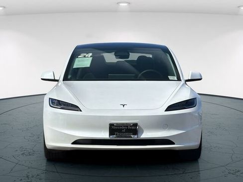 Used 2024 Tesla Model 3 Standard Range RWD image 10