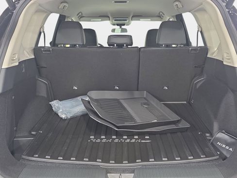 New 2026 Nissan Rogue SV image 12