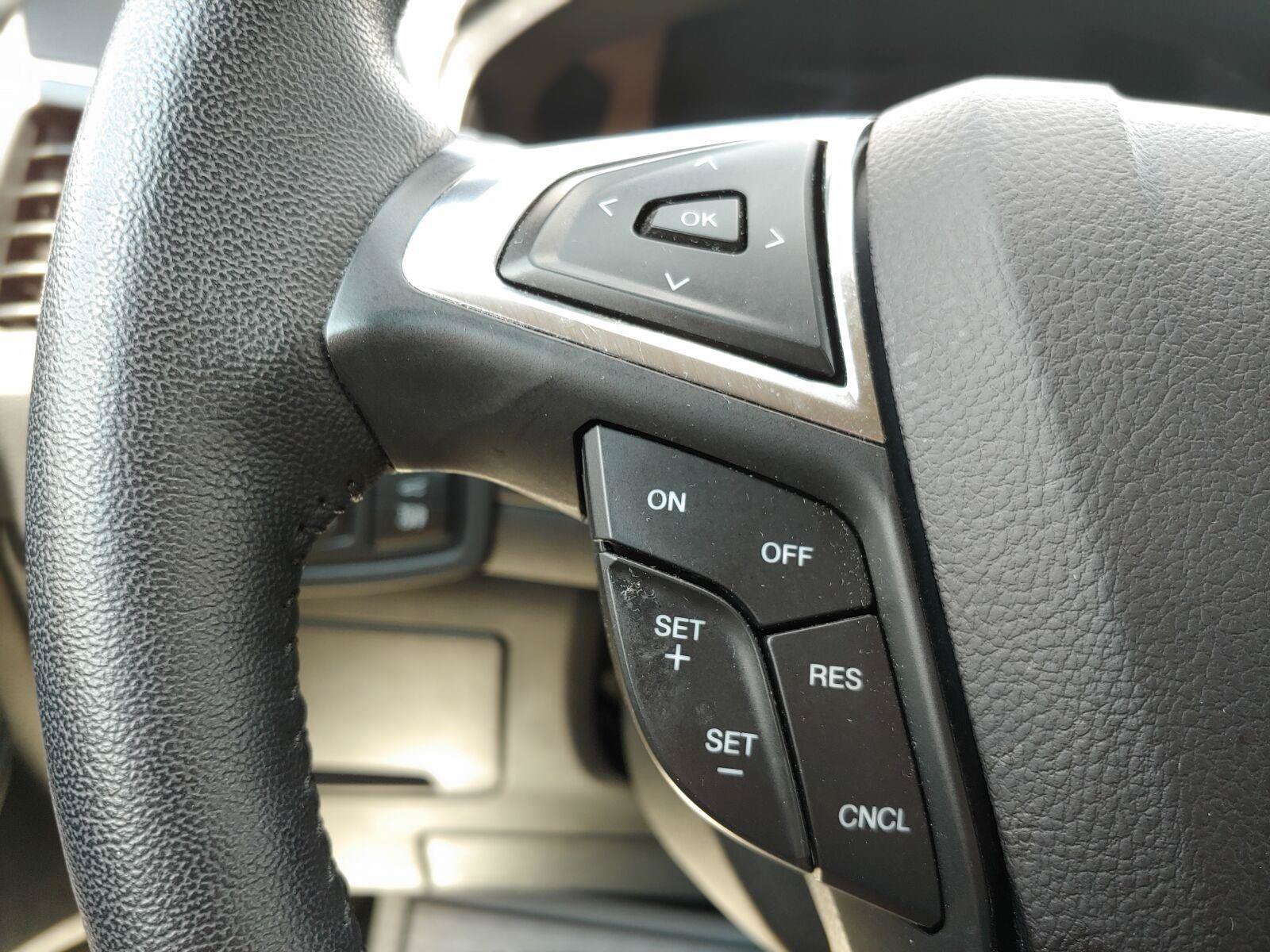 Used 2023 Ford Edge SEL w/ Convenience Package AWD/4WD image 16