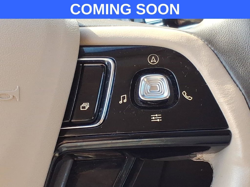 Used 2023 Lincoln Corsair Reserve w/ Equipment Group 201A AWD/4WD image 22
