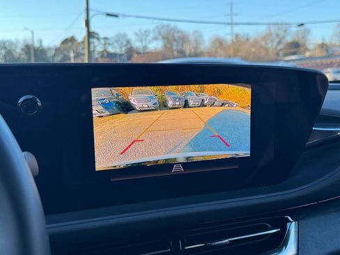 Used 2025 Buick Envista Sport Touring image 17