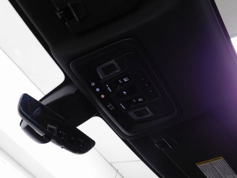 Used 2020 GMC Sierra 1500 AT4 image 78