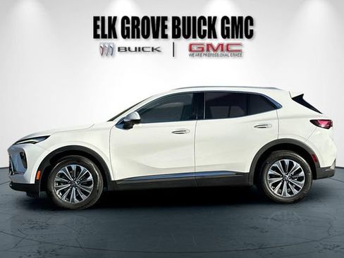 Used 2025 Buick Envision Preferred image 7