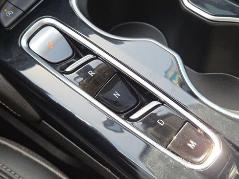Used 2021 Buick Envision Essence w/ Sport Touring Package FWD image 29