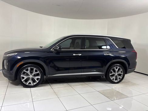 Used 2022 Hyundai Palisade SEL w/ 8P Bench Seat Package FWD image 2