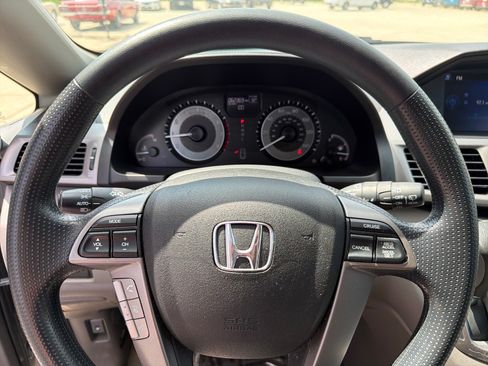 Used 2016 Honda Odyssey EX image 15