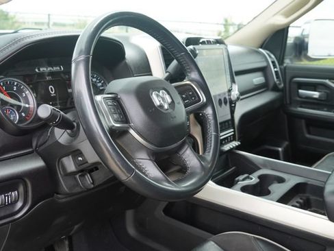 Used 2022 RAM 2500 Laramie AWD/4WD image 16