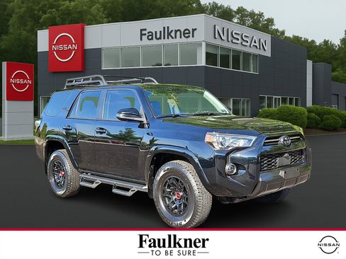 Used 2024 Toyota 4Runner TRD Off-Road Premium w/ TRD Black Wheel Package (TMS) AWD/4WD image 1