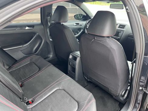 Used 2012 Volkswagen Jetta GLI Autobahn FWD image 17