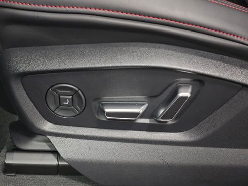 New 2026 Audi SQ8 Prestige image 25