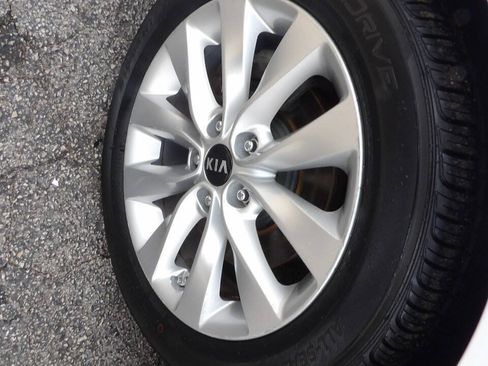 Used 2016 Kia Optima EX w/ Premium Package FWD image 5