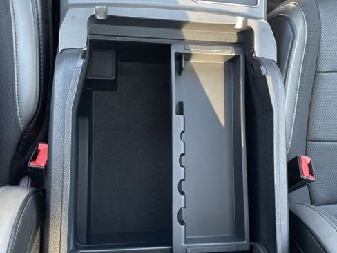 Used 2020 Ford F150 Raptor w/ Equipment Group 801A Mid image 17