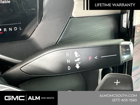 New 2026 GMC Acadia Elevation w/ Elevation Premium Package FWD image 34
