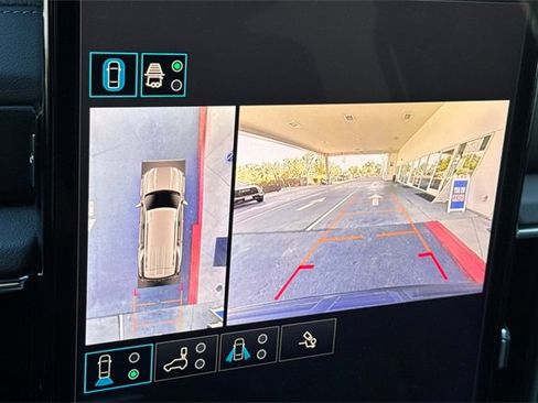 Used 2025 GMC Yukon Denali image 20