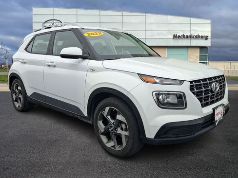 Used 2022 Hyundai Venue SEL image 1