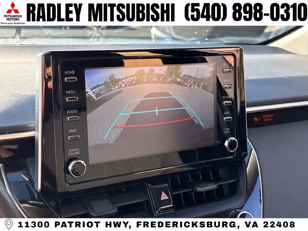 Used 2020 Toyota Corolla LE FWD image 9