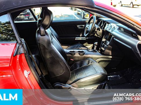 Used 2020 Ford Mustang Premium image 21