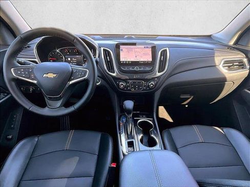 Used 2024 Chevrolet Equinox Premier FWD image 15