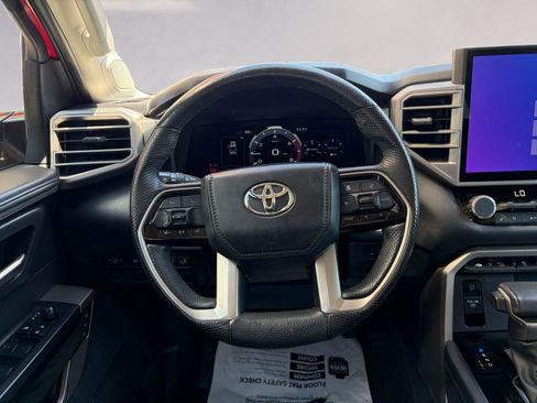 Used 2024 Toyota Tundra Limited AWD/4WD image 12
