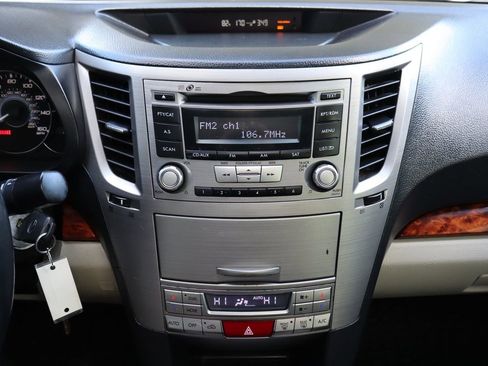 Used 2010 Subaru Legacy 2.5GT Limited image 35