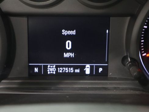 Used 2023 Chevrolet Silverado 1500 Custom image 38