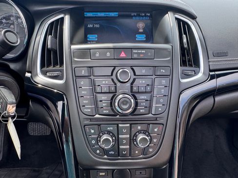 Used 2019 Buick Cascada Premium FWD image 22