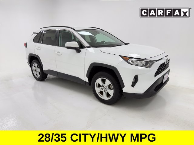 Used 2021 Toyota RAV4 XLE FWD image 1