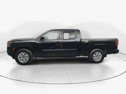 Used 2024 Nissan Frontier SV w/ Technology Package image 6