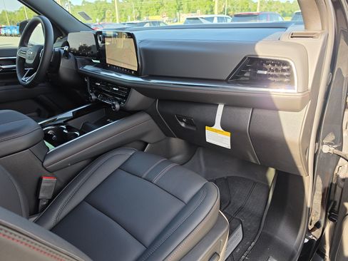 New 2026 Chevrolet Tahoe RST w/ Sun And Tow Package AWD/4WD image 18