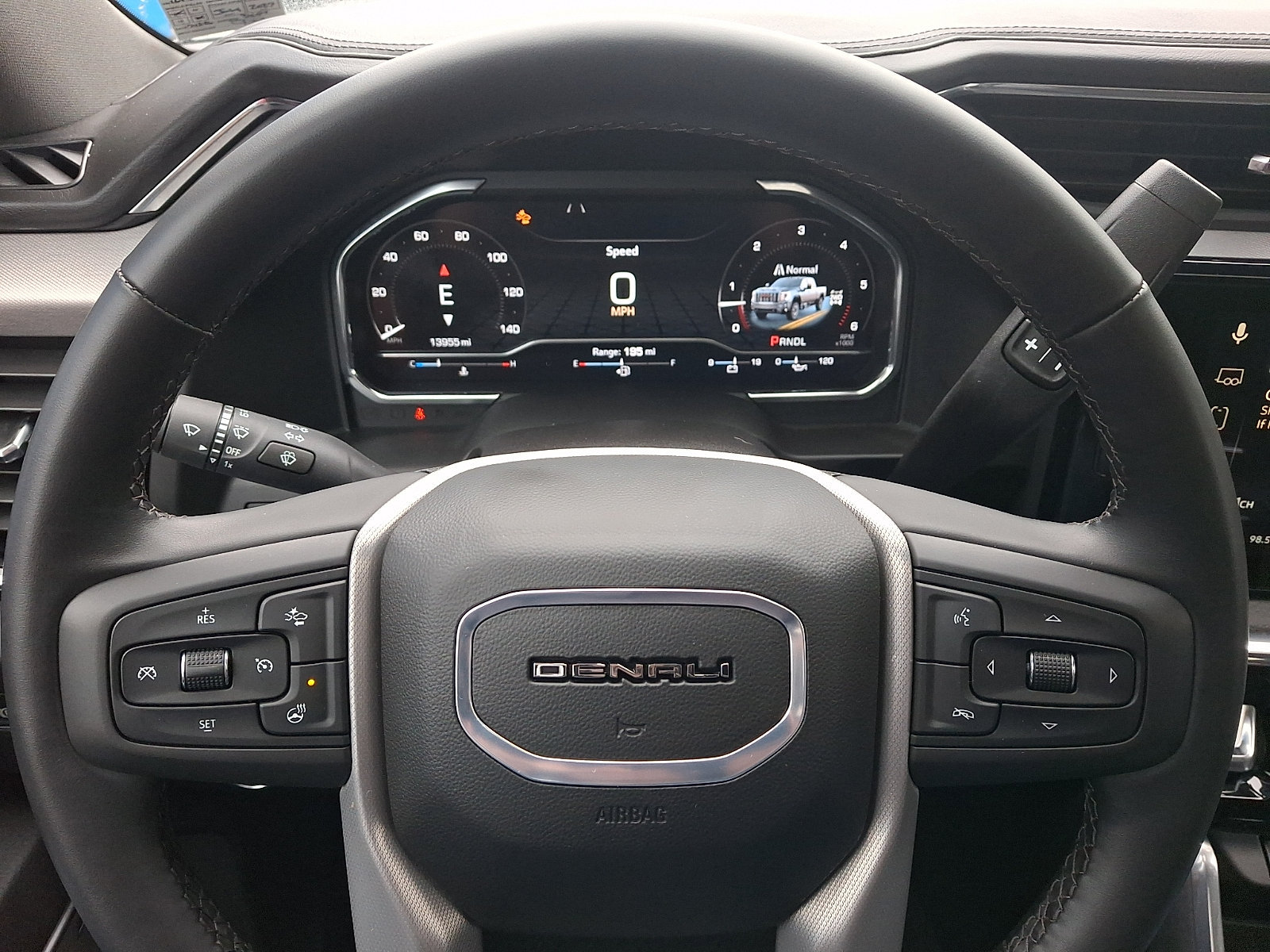 Used 2025 GMC Sierra 2500 Denali AWD/4WD image 20