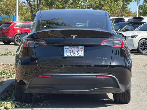 Used 2021 Tesla Model Y Long Range AWD/4WD image 5
